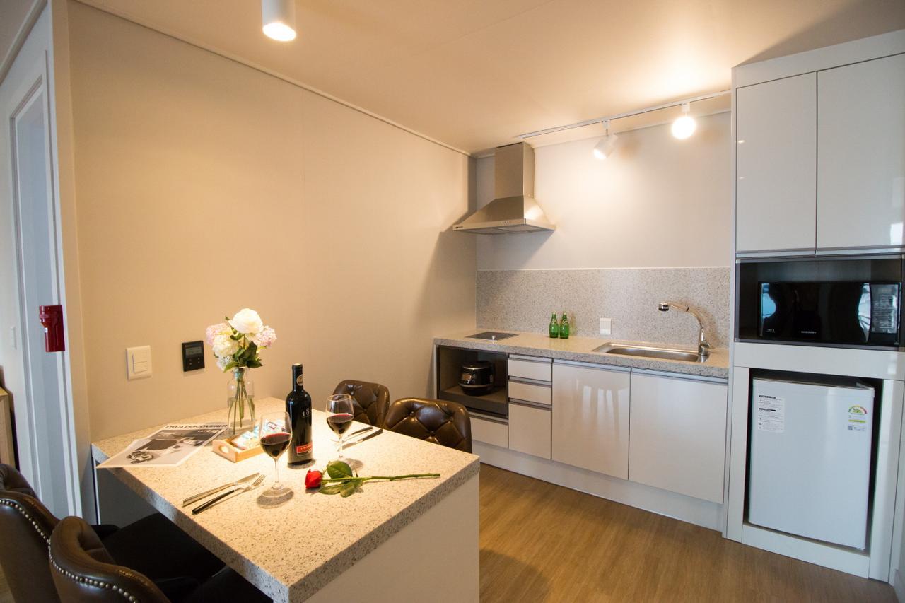 Lium Spa Hostel ยอซู ภายนอก รูปภาพ