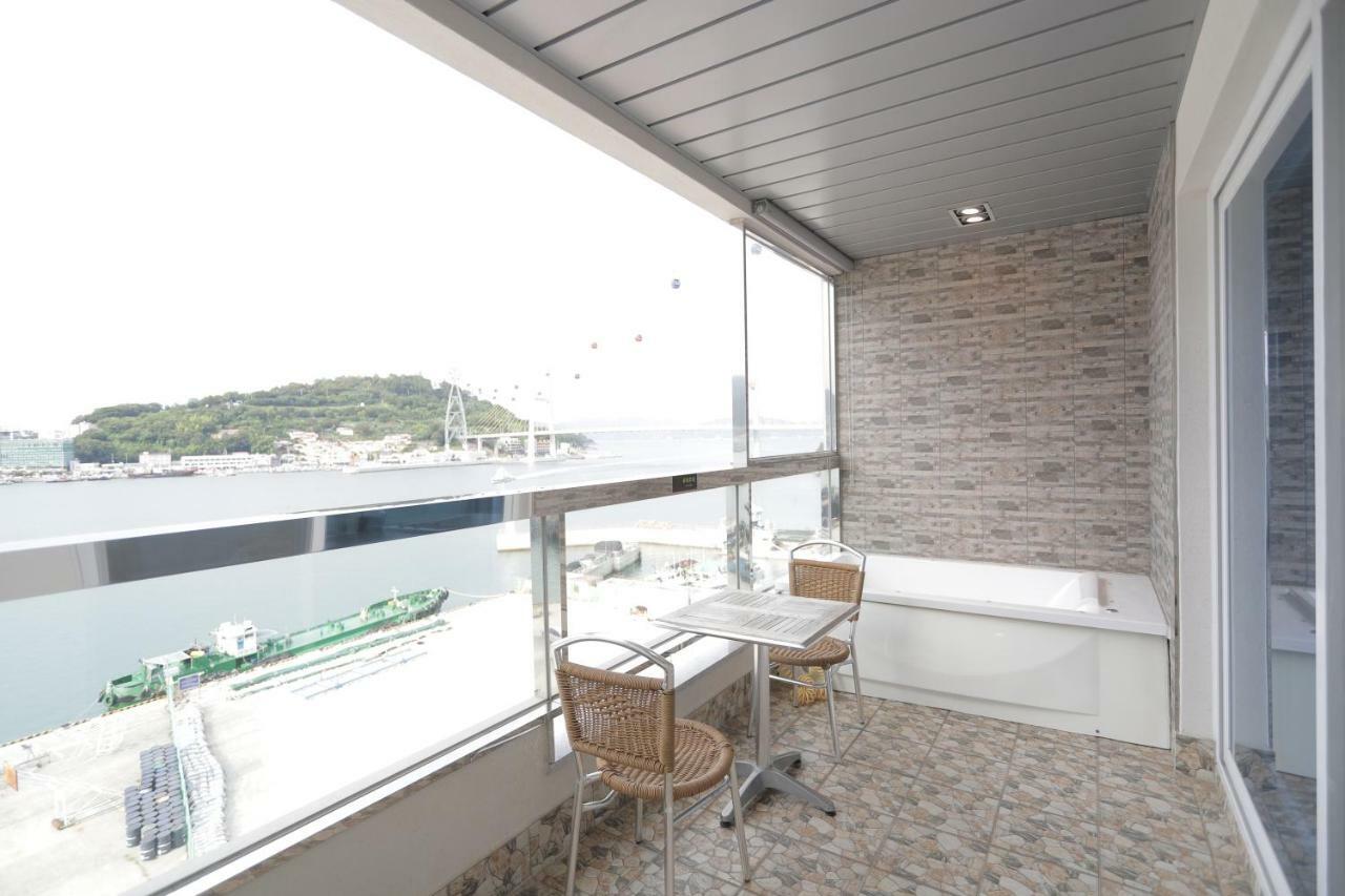 Lium Spa Hostel ยอซู ภายนอก รูปภาพ