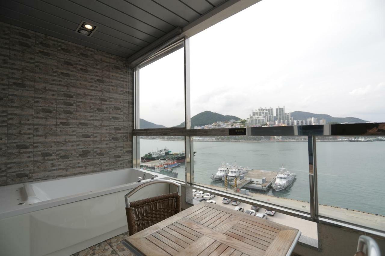 Lium Spa Hostel ยอซู ภายนอก รูปภาพ